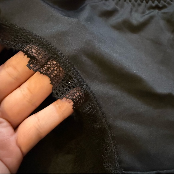 Frederick’s of Hollywood lace heart cheeky panty - Picture 4 of 7